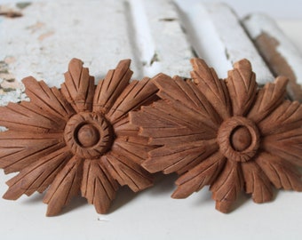 Two Vintage medallion applique rosette mahogany pediment Architectural salvage adornment Supplies French Country Restoration hardware ormolu