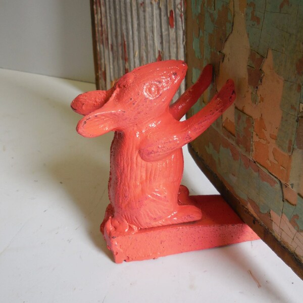 Cast iron Mouse doorstop Door Wedge coral door stop distressed Cute little rodent