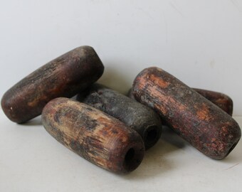 Five Vintage Wood Buoys Water Fishing Net Float Pot Markers Weathered  Nautical Home Garden Display Prop Supplies 