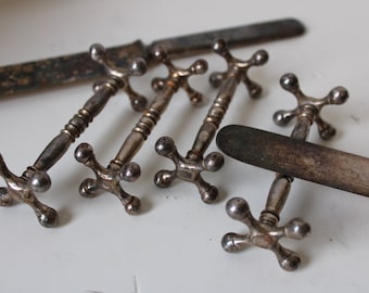 Four vintage knife rest holders silver set of 4 dining entertaining supplies