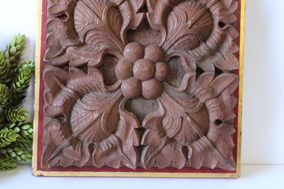 Vintage Wood Carved Medallion Crest Pediment Architectural Etsy