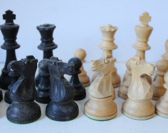 Vintage Wood Chess set pieces 32 game parts