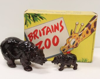 Vintage lead Zoo animals Brown Bears w/ Box Britain London England miniature toys