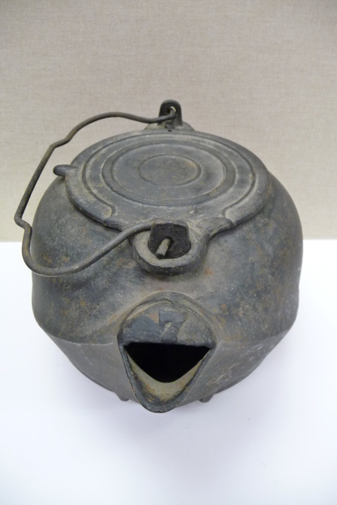 Antique cast iron Tea Kettle Number 7 coffee pot Primitive Etsy