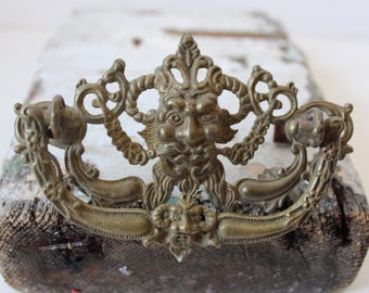 Vintage brass drawer handle 2 faces bearded Green Horned Man architectural salvage Victorian antique restoration hardware supplies