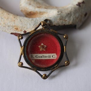 Antique Holy Relic framed pendant S. Gualterii C. Reliquary