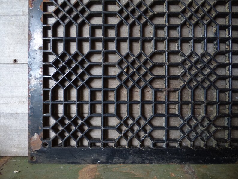 Large Antique Cast Iron Grate Floor Wall Architectural Salvage Etsy