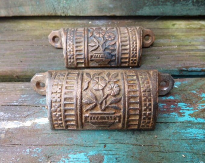 2 Antique Drawer Bin Pulls Cast Iron Eastlake Deco Handle Etsy