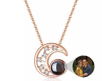 Custom Photo Star & Moon Projection Necklace – S925 Silver Pendant – Hidden Image Jewelry Gift in White or Rose Gold