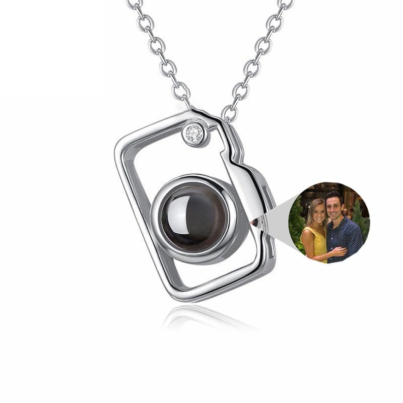 Camera-Shaped Custom Photo Projection Necklace – S925 Silver or Rose Gold – Personalized Hidden Image Jewelry Gift for Loved Ones
