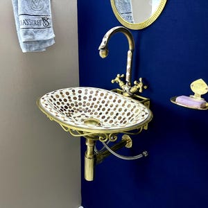 Rustic Brass Vessel Sink – Handmade Oval Bathroom Basin with Resin & Wood Inlay – Farmhouse Drop-In or Wall-Mount Vanity Sink + Faucet