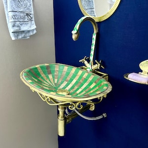 Rustic Oval Brass Bathroom Sink – Handmade Vessel with Resin & Wood Detail – Farmhouse Wall-Mount or Drop-In Vanity Basin with Faucet Set
