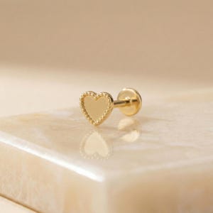 14k Solid Gold Beaded Heart Piercing, 18g 16g Milgrain Heart Labret, Luxury Tragus Helix Conch Earring, Romantic Gold Jewelry Gift