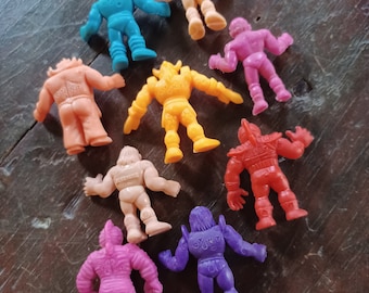 Vintage 80s MUSCLE action figures - Mattel, Bandai m.u.s.c.l.e men collection 9 mini acrylic series 2 figure set