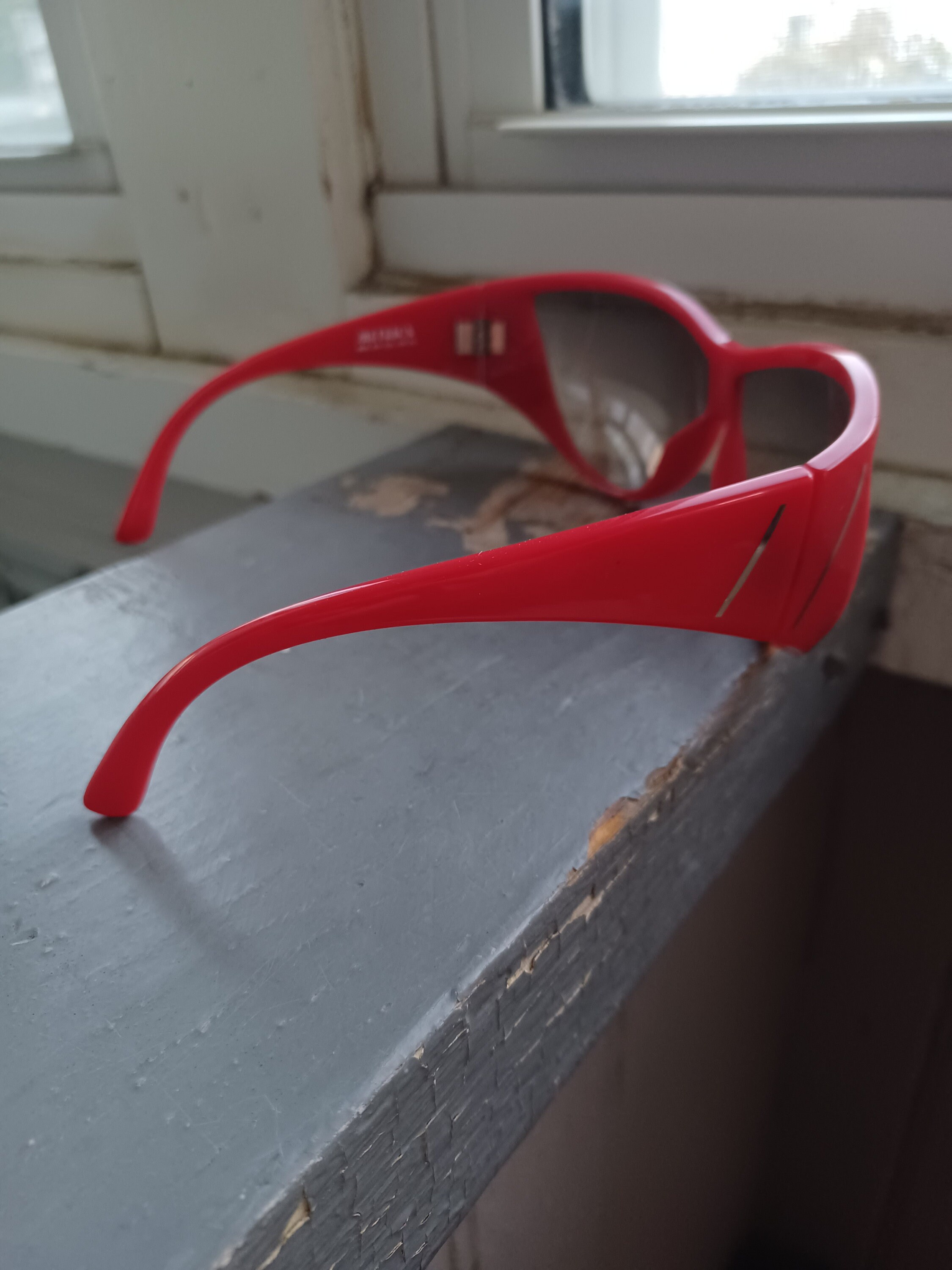 Vintage 80s red silver acrylic Gianni Versace Metrics 