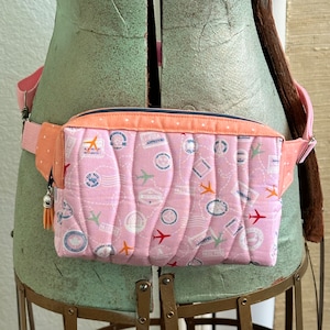 Travel Fanny Pack / Cross Body Bag / Pouch Purse with Strap / Handbag / Quilted Fabric Bag / Swing Bag / Bum Bag / Airplane Themed Bag