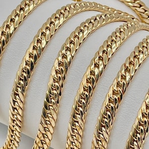 18K Solid Gold Curb Chain Necklace: 5.5mm Thick, Unisex Design