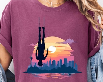 Comfort Colors Sunset City Silhouette Shirt, Upside Down Skyline Graphic Tee, Comic Style City Shirt, Urban Sunset Tee, Retro Skyline Gift
