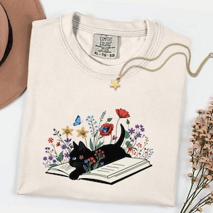 Floral Cat Shirt, Cat Lover T-shirt, Cat Book Shirt, Cat Lover Gift, Gift for Her, Cat Mom Shirt Gift, Cute Cat Shirts, Cute Book Cat Tshirt