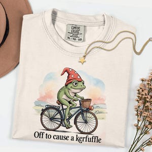 Kerfuffle Frog Graphic Tee: Funny Weirdcore Meme T-Shirt