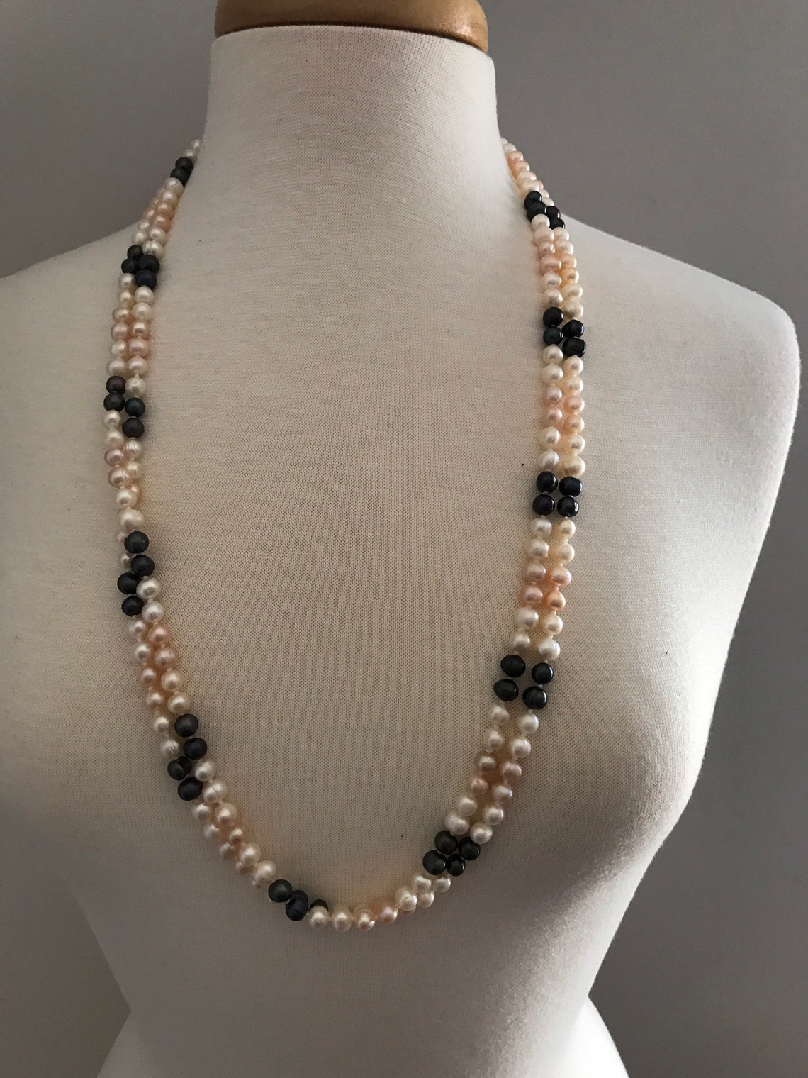 Vintage Long Pearl Rope Necklace Gray White Pink Beads | Etsy