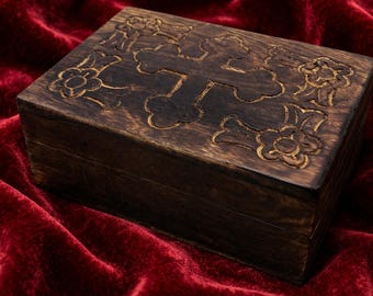 Wooden Incense Box Carved Ladanitsa Velvet Lined Case 5.9 in