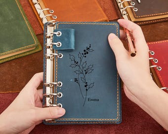 Personalisiertes graviertes Leder gefüttertes Journal mit Verschluss, Geburtsblumen-Namenstagebuch, Reise-Notizbuch, Tagebuch und Notizbuch, Lederplaner