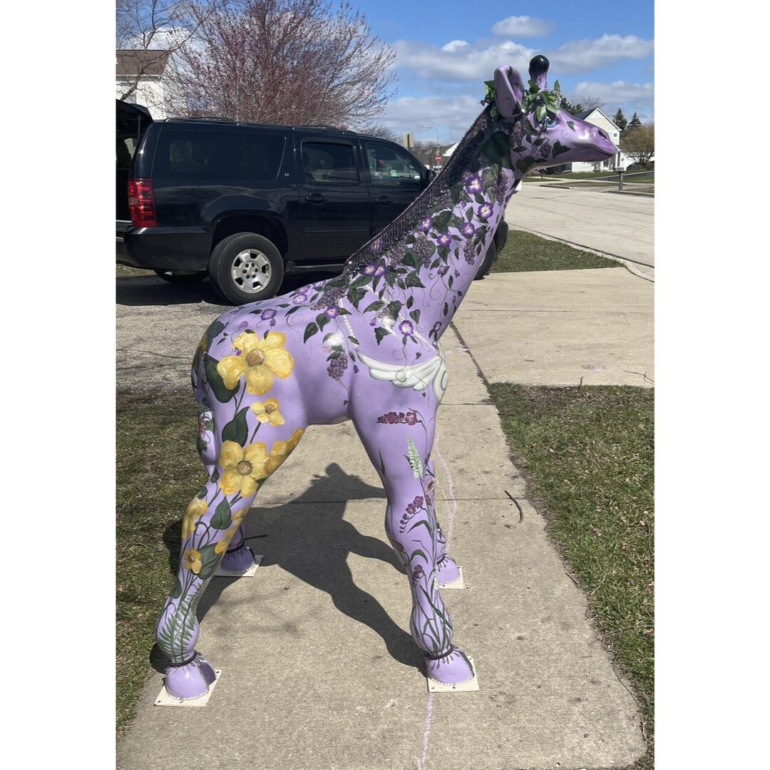 Dawn Rundle Life Size Baby Giraffe Statue Hand Painted 9/11 Charity Dawn Rundle 69. ...
