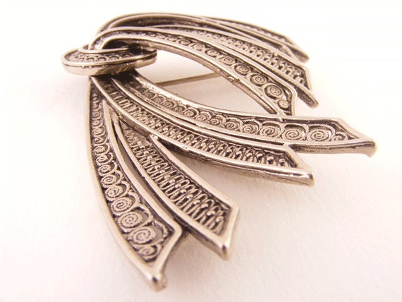 Vintage Silver Branch Ribbon Brooch