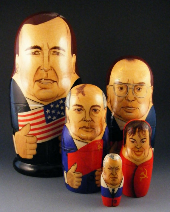 vintage nesting dolls