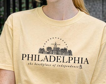 America 250 Pennsylvania Sweatshirt, Vintage Liberty Bell Independence Hall Crewneck