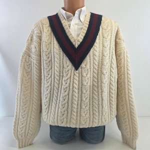Vintage Embassy Row XL Wool Hand Knit Ivory Cable V-Neck Tennis Cricket Sweater