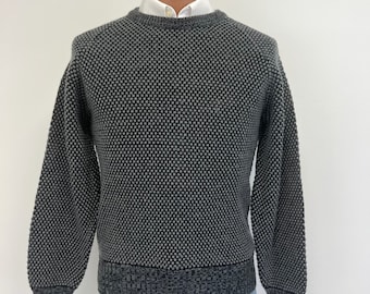 Men's Bruce Jenner Small Medium Gray and Black Birdseye Pattern Crewneck Sweater