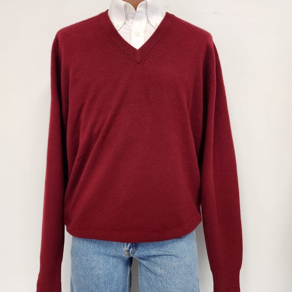 Vintage 1970's - 80's Men's Large Clan Douglas Burgundy / Wine 100% Cashmere V-neck Sweater