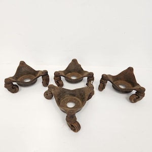 Vintage early 1900&#39;s set of 4 cast iron dolly wheels | island wheels | coffee table wheels