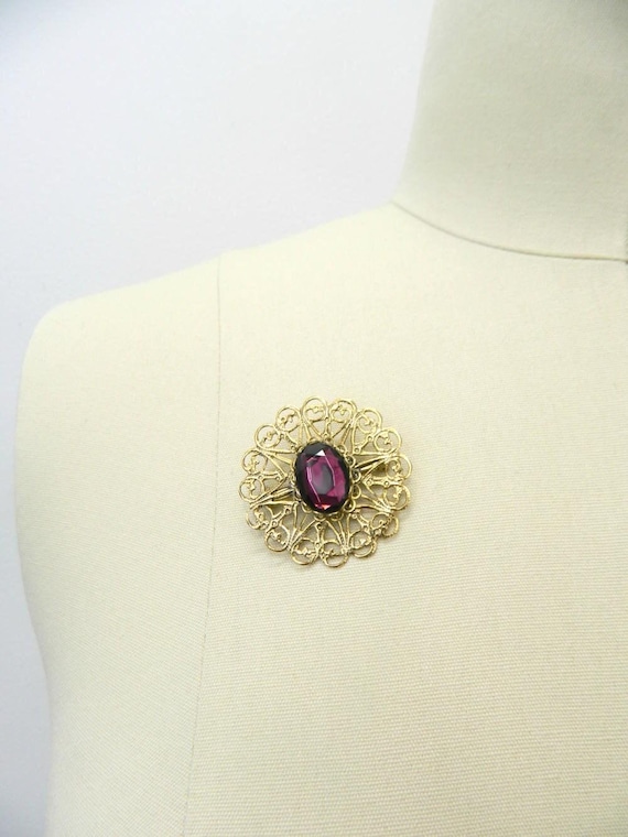 Vintage Metal Filigree Brooch with Purple Stone Vintage Brass Tone Filigree Brooch With Purple Stones - Etsy main image 4