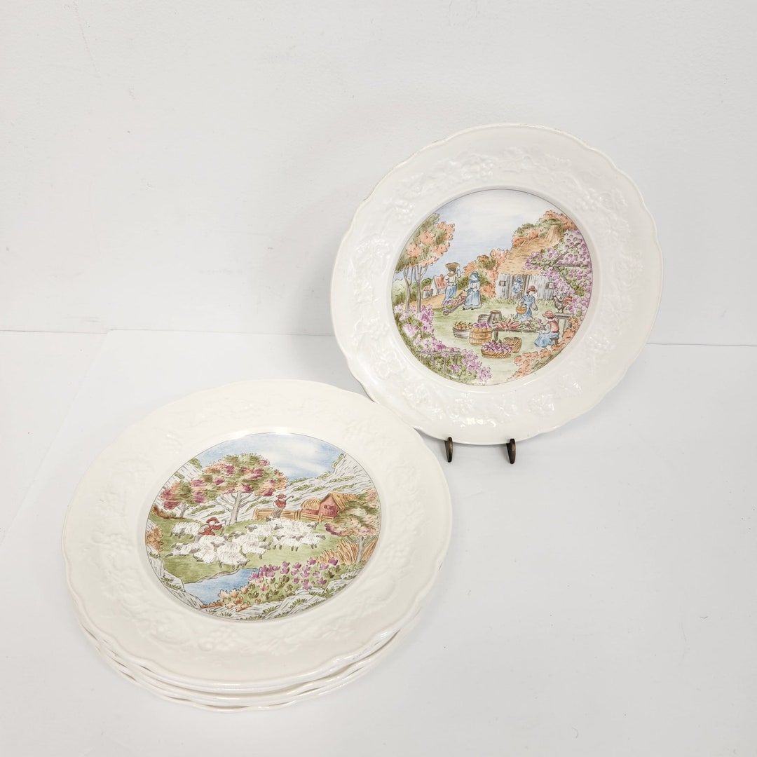 Vintage Set of 6 French Dinner Plates Gien France Scenes De La Vie