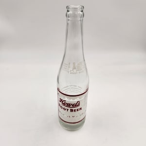 Vintage 1950&#39;s - 60&#39;s Howel&#39;s Root Beer 12 Oz Bottle - Rosentreter Bottling Works Carlinville, Illinois