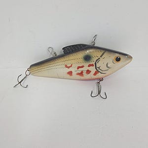 Vintage 16 Inch Fishing Lure Wall Decor with 2 Treble Hooks - Man Cave