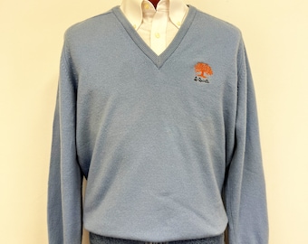 Suéter vintage de cuello en V de Lyle & Scott, 100 % cachemira azul bebé, años 70 - La Quinta Hotel and Golf Club