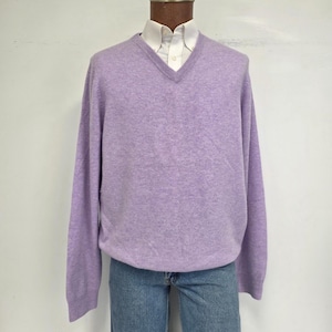 Vintage Men's Nordstrom Large 100% Cashmere Lavender V-Neck Sweater
