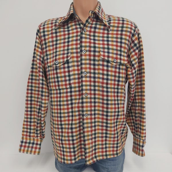 Vintage 1980's Men's Mac Phergus Medium Plaid Spread Collar Heavy Weight 100% Acrylic Shirt