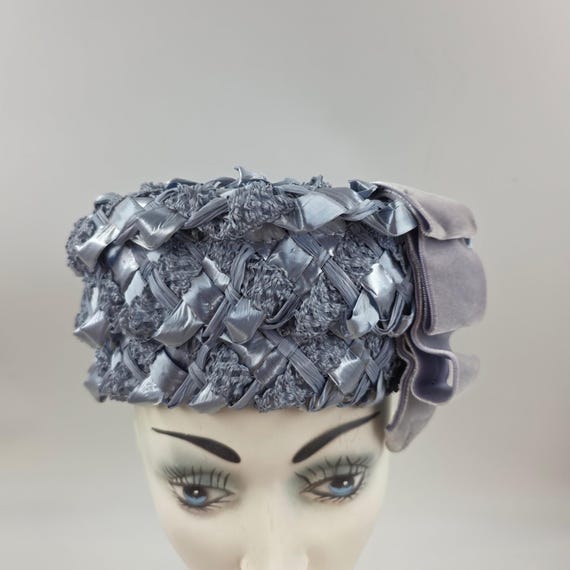 Vintage Smoky Blue Ladies Betmar Straw Hat With Velvet  display picture 3