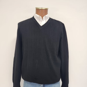 Vintage 1990's Men's Large Black Cezani 100% Cashmere Ribbed V-neck Sweater