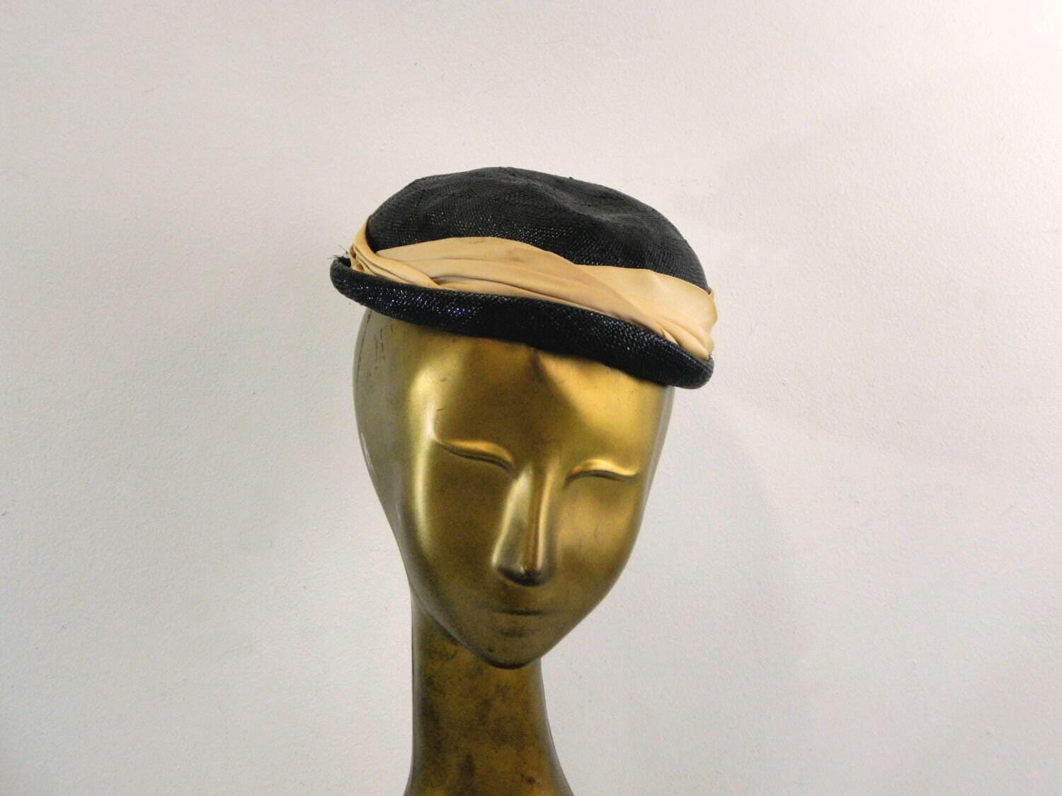 Vintage Black and White Saucer Derby Hat Black and White Fascinator, Black Ascot Hat, Silver Wedding  main image 3