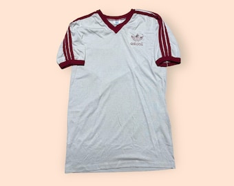 Vintage 90s/00s Y2K Adidas Longsleeve Graphic T-shirt Navy Blue