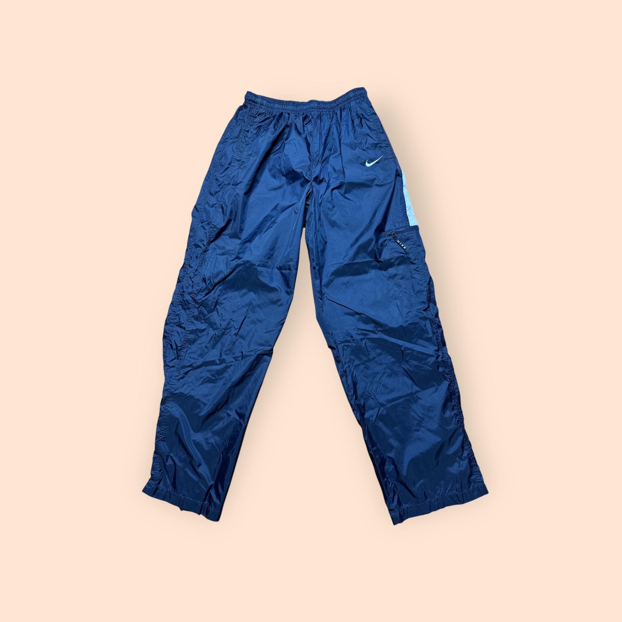 パンツ 00s archive NIKE baggy nylon cargo pants パンツ 00s archive NIKE baggy nylon cargo pants Vintage Nike