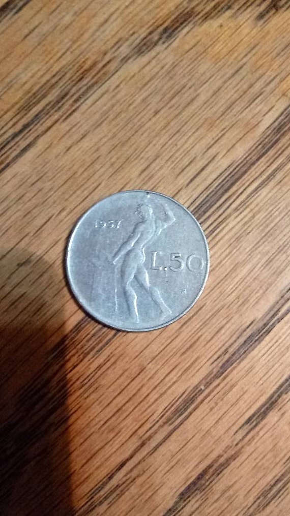1 unmarked,Token Collectible,Coin collectible,Racing Collectible FL 3 Amusement Tokens Go Kart 2 The Track Pigeon Forge,Tn,Destin