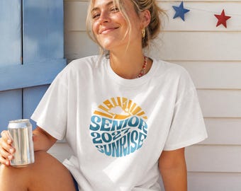 Comfort Colors, Senior Sunrise 2027 Shirt, Class of 2027 Graphic Tee, Retro High School Spirit T-shirt, Graduation Gift