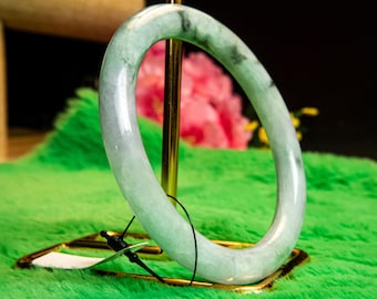 翡翠バングル 58.7 mm (2.31
